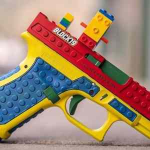 Obrázek '- Lego Glock -'