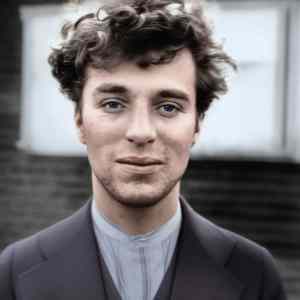 Obrázek 'Charles Spencer Chaplin without makeup 1916'