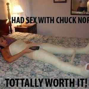 Obrázek 'Chuck Norris 04-01-2012'