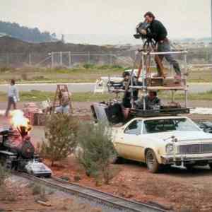 Obrázek 'Filming-the-train-scene-in-Back-to-the-Future-III-1990'