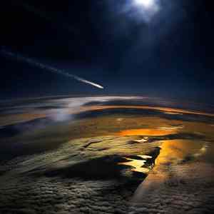 Obrázek 'Incredible photo of meteor from an airplane'