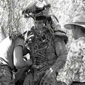 Obrázek 'Jean-Claude Van Damme on the set of PREDATOR'