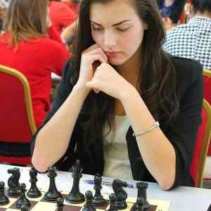 Obrázek 'One of Canadas top chess players Alexandra Botez'