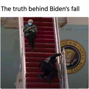 Obrázek 'The-truth-behind-Bidens-fall-Bernie-Sanders'