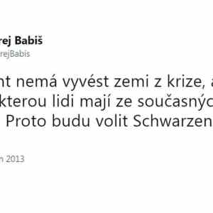 Obrázek 'Tohle okenko do minulosti si na hrade za ramecek nedaji'