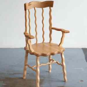 Obrázek 'Wobbly chair'
