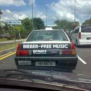 Obrázek 'X- Bieber free music'