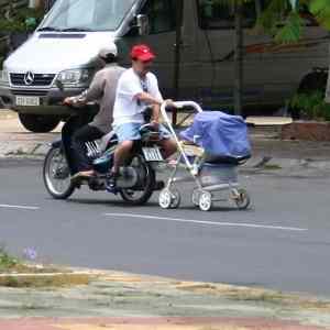 Obrázek 'X- Father of the year in Vietnam'