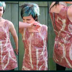 Obrázek 'bacon-dress'