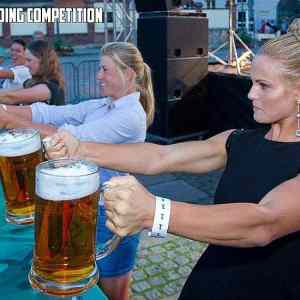 Obrázek 'beer holding competition'