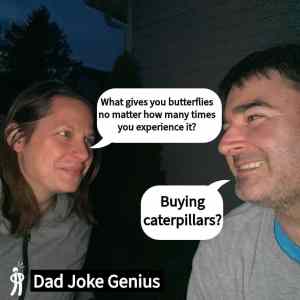 Obrázek 'buy more caterpillars'