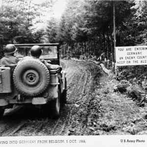 Obrázek 'entering germany'