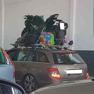 Obrázek 'mercedes motorhome rooftop garage'