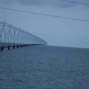 Obrázek 'placatozemci sileji jezero Pontchartrain Louisiana  USA'