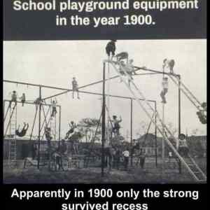 Obrázek 'school playground1900'