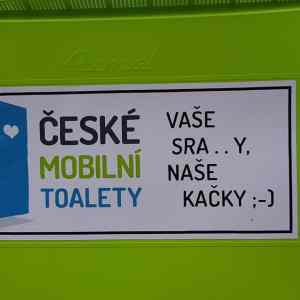 Obrázek 'vase sra.y nase kacky'