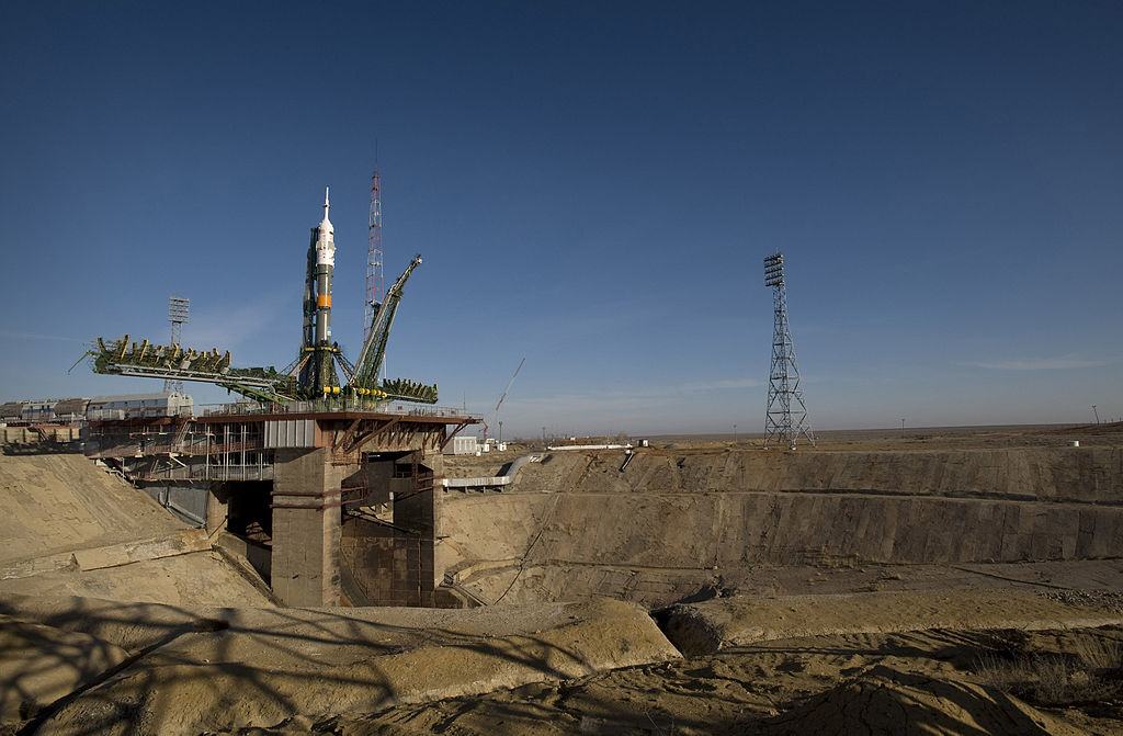 Obrázek 1024px-Soyuz expedition 19 launch pad