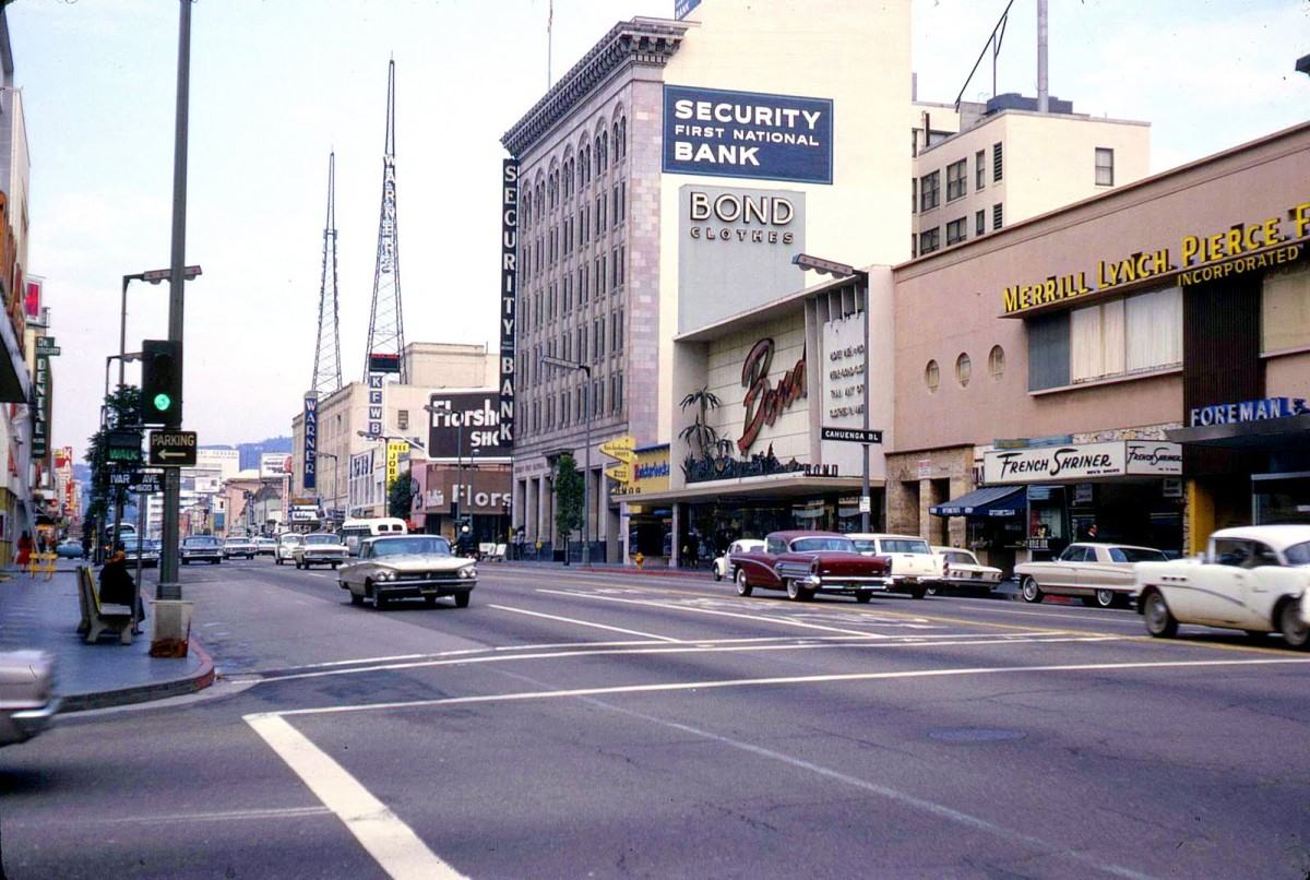 Obrázek 1965 Hollywood Blvd from Vine Street-lr