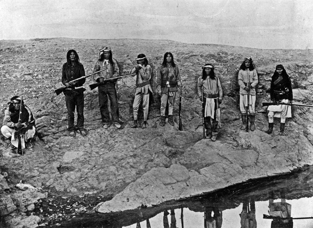 Obrázek Apache Indians Arizona 1880
