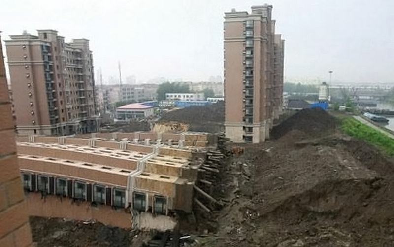 Obrázek Block of flats collapses in China