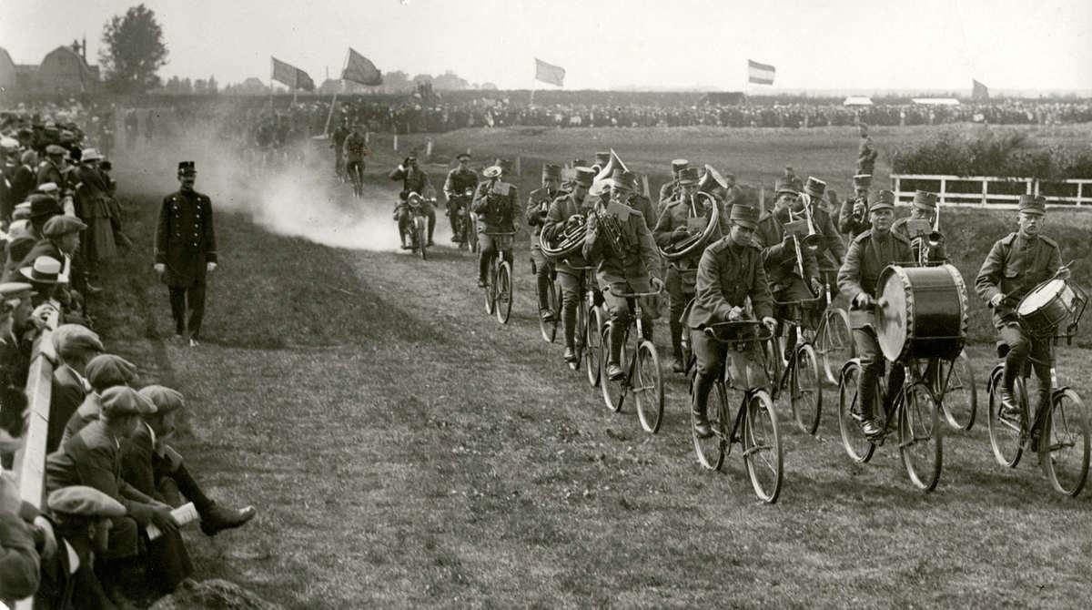 Obrázek Holandska armadni mobilni hudba 1917