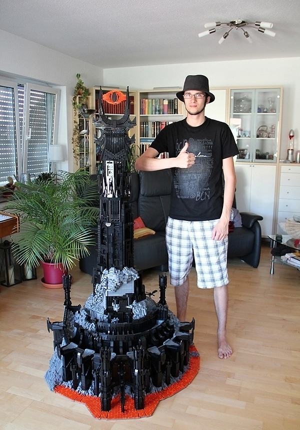 Obrázek LEGO Tower of Sauron 17-12-2011