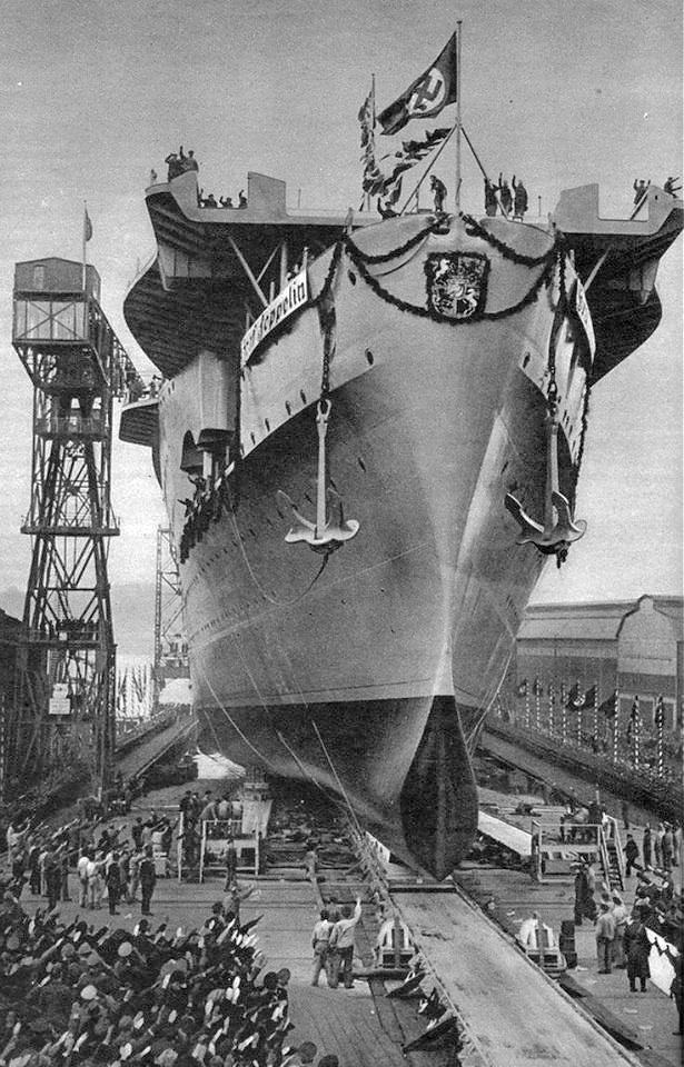 Obrázek Launching of the German aircraft carrier Graf Zeppelin