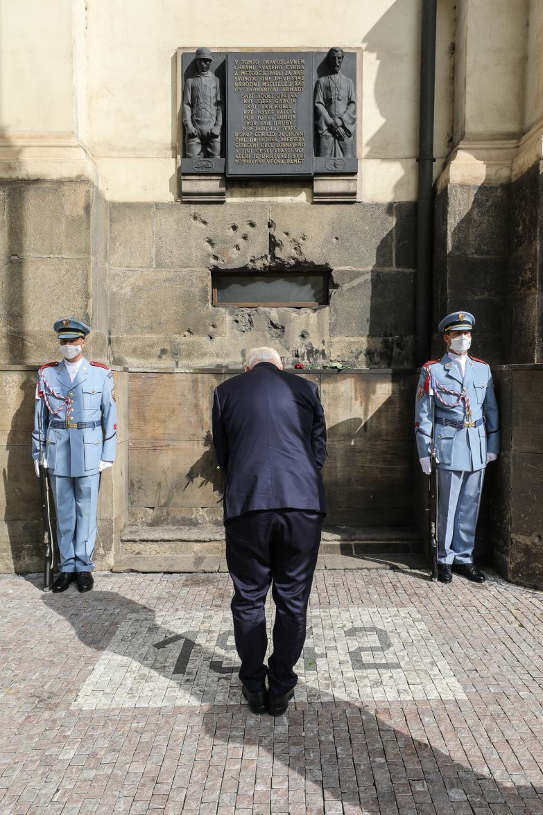 Obrázek Nemecky prezident ma koule