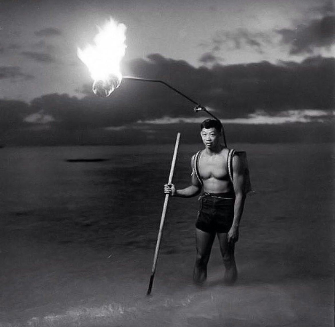 Obrázek Night fishing in Hawaii 1948