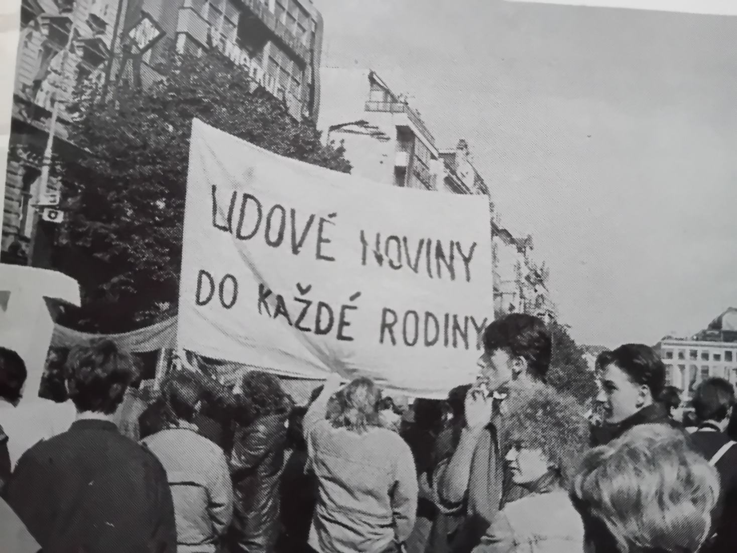 Obrázek RIP Lidove noviny leden89