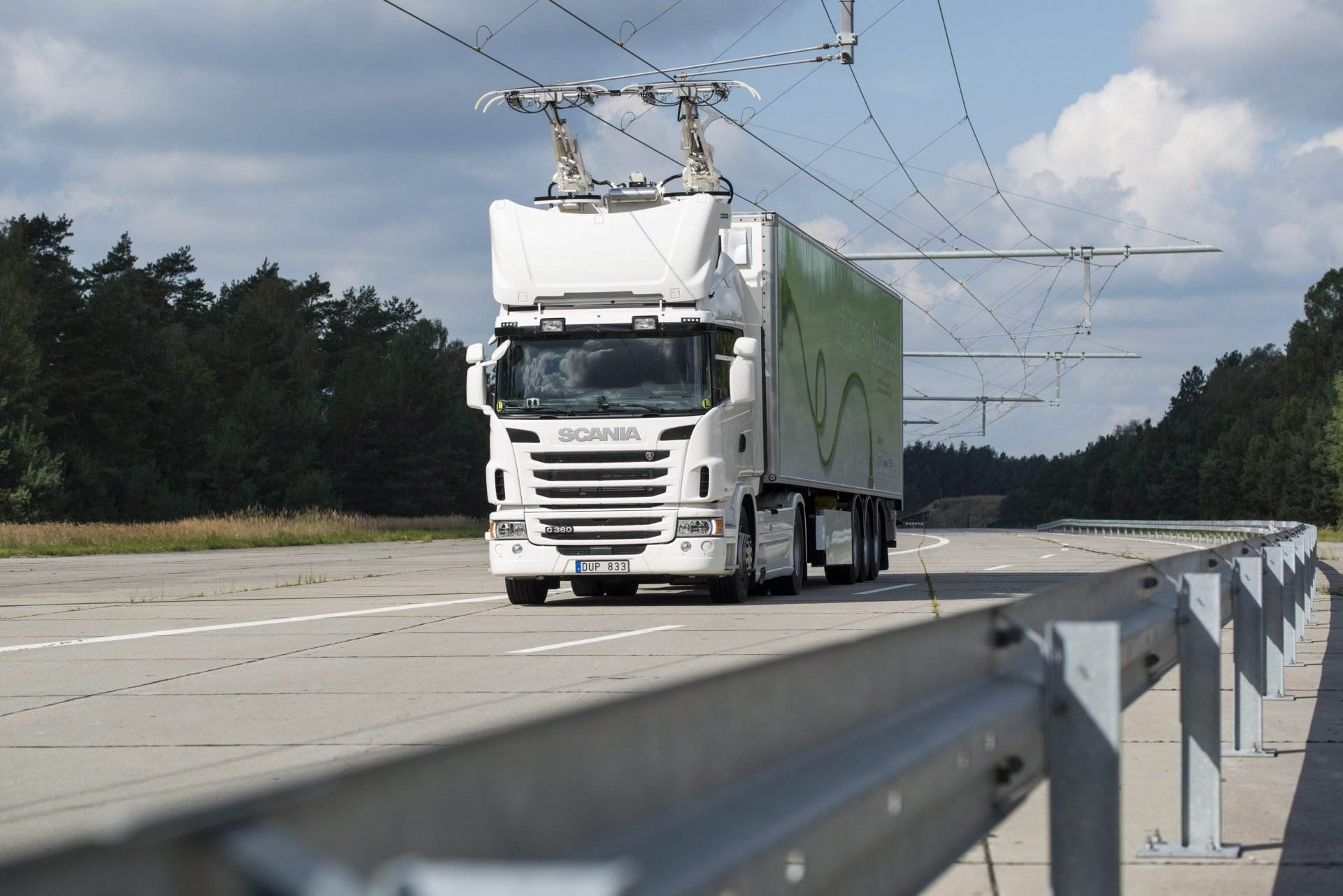 Obrázek Scania elektrifikovana Svedska dalnice