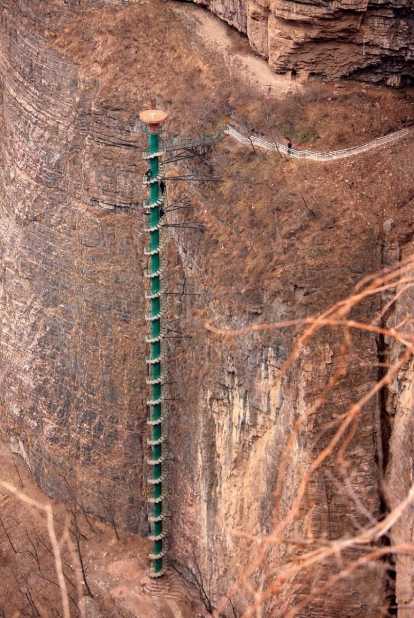 Obrázek Spiral stairs