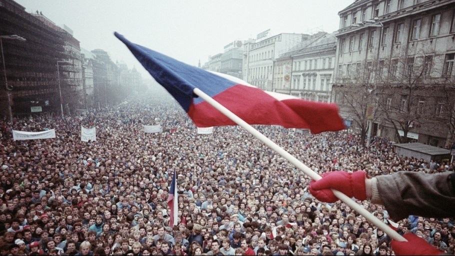 Obrázek Tam mava jak na prvniho Maja