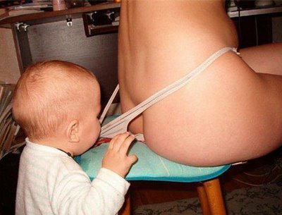Obrázek baby bites woman underwear Cute Naughty Kids with Hot Chicks-s400x305-10757-580