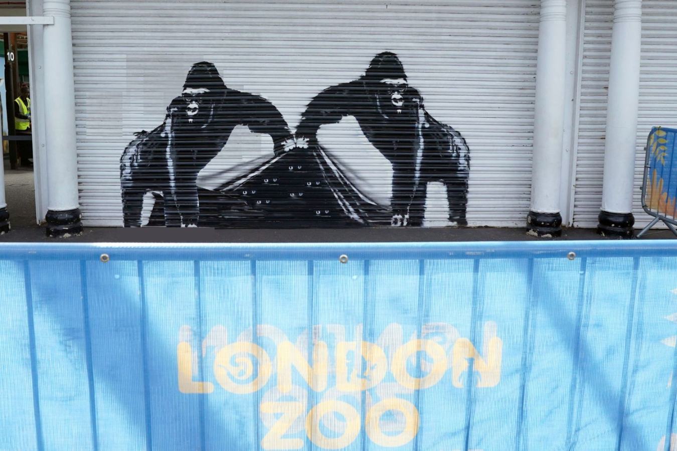 Obrázek banksy london zoo fixed