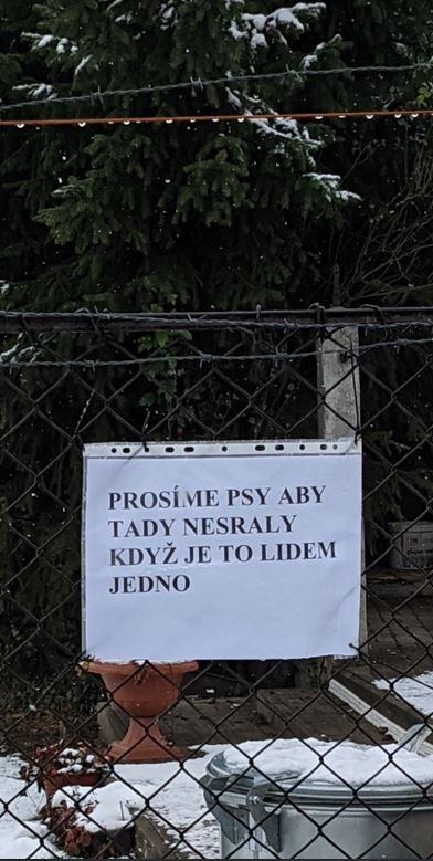 Obrázek chodte si vysrat psa jinam - majitele psu by meli viset