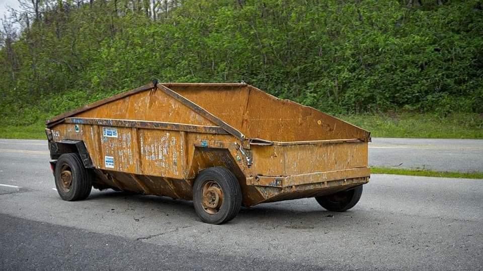 Obrázek cybertruck after one week in Slovakia