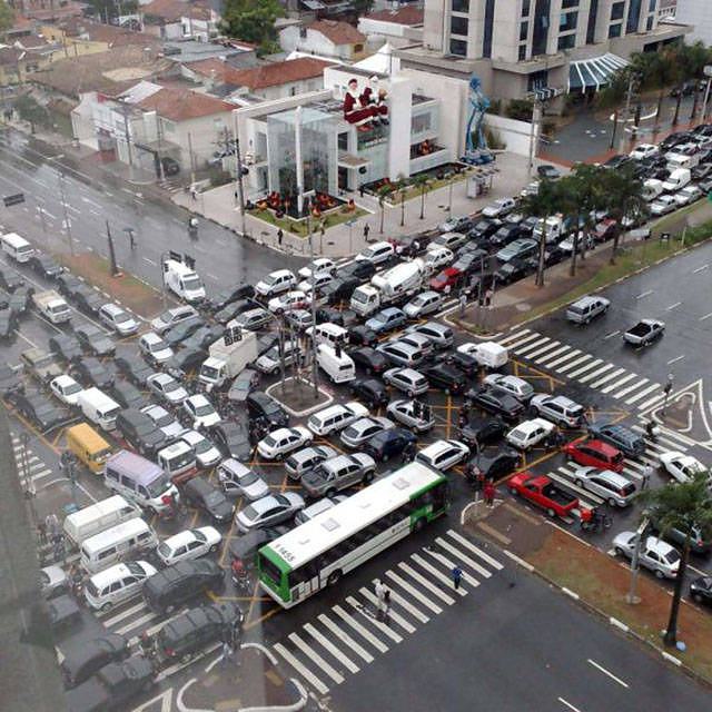 Obrázek meanwhile in brazil 