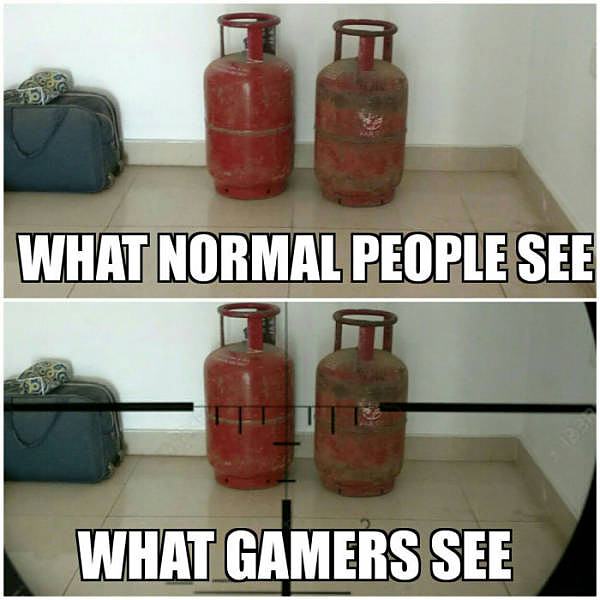 Obrázek people vs gamers-see