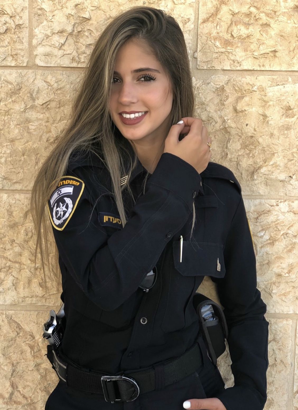 Cop woman