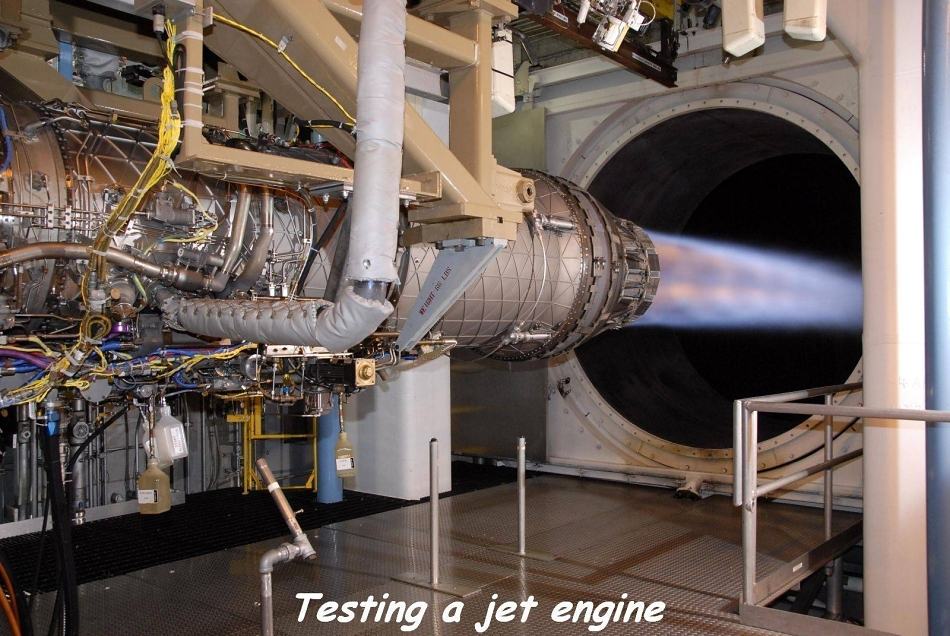 Obrázek testing a jet engine