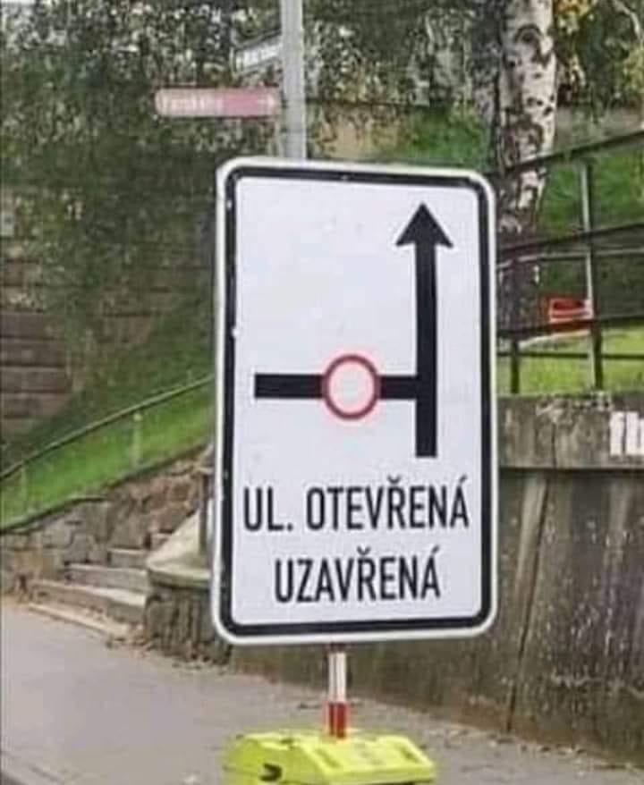 Obrázek uzavrena ulice otevrena