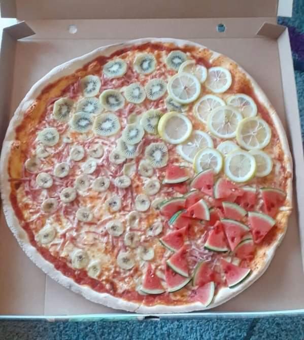 Obrázek zadny ananas na pizze jak to ma byt