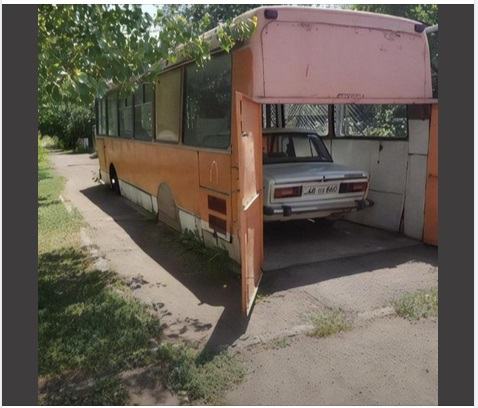 Obrázek autobusakova garaz